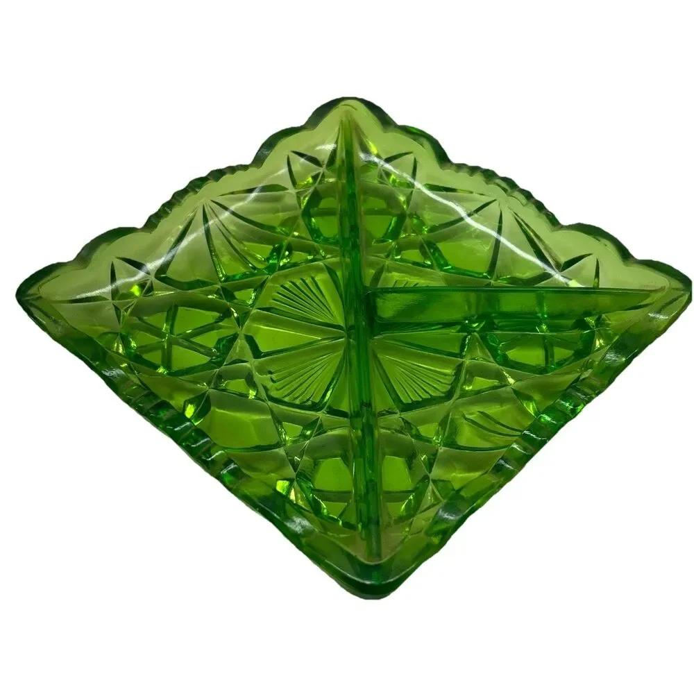 Vintage 7” Squared Green Candy Dish With 3 Dividers‎ - VGC  - Beautiful Design